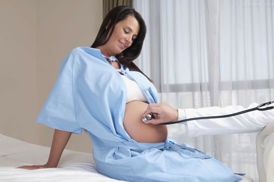 每周工作超40小时怀孕难 备孕期间注意事项有哪些