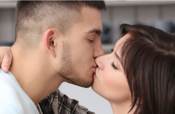 女同性恋性行为有哪些?女同性恋性怎么过性生活?