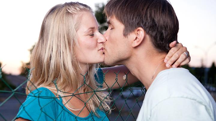 男女如何能享受到性高潮？运动使你达到性高潮