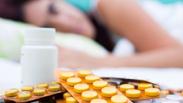 女性外阴长痘痘怎么回事 千万不能随便的使用药物