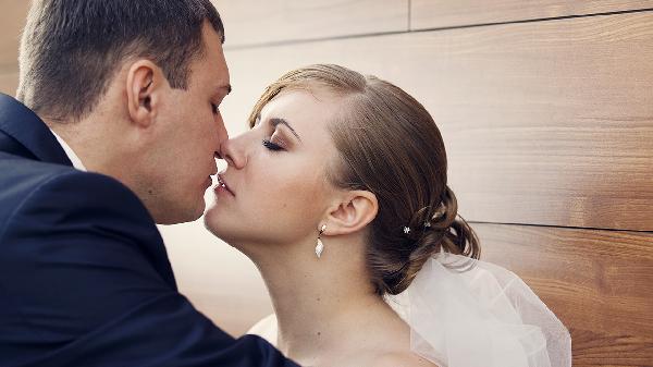 中老年提高性功能吃什么药