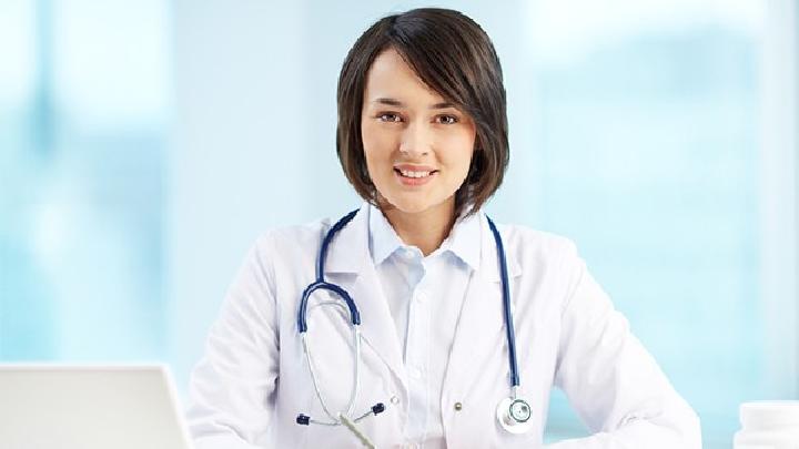 女性尖锐湿疣症状表现有什么？女性尖锐湿疣的3个症状表现